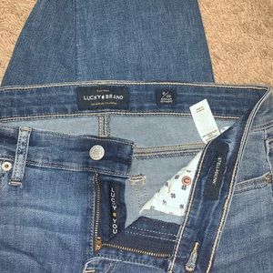 Like new Lucky brand jeans